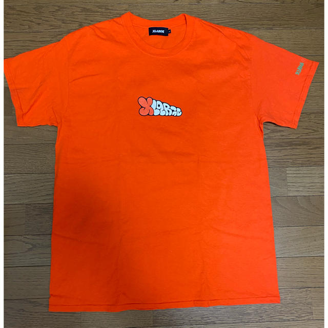 XLARGE(エクストララージ)のエクストララージ  Tシャツ 半袖 オレンジ メンズのトップス(Tシャツ/カットソー(半袖/袖なし))の商品写真