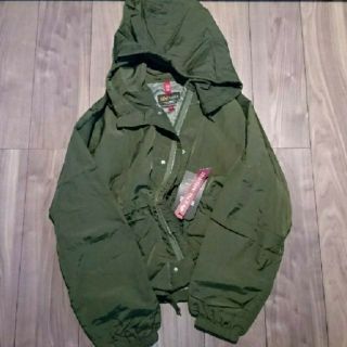 アルファインダストリーズ(ALPHA INDUSTRIES)のALPHA INDUSTRIES アルファ シェルパーカー新品KHK(ナイロンジャケット)