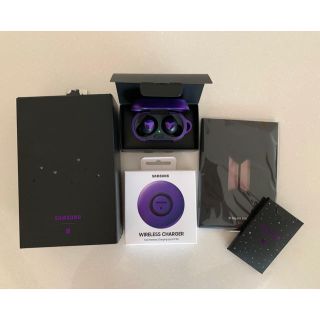 サムスン(SAMSUNG)のスイッピ様専用　Galaxy Buds+BTS Edition(ヘッドフォン/イヤフォン)