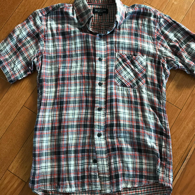 【値下げ・カッコいい】メンズ・チェックシャツ　半袖Mサイズ メンズのトップス(シャツ)の商品写真