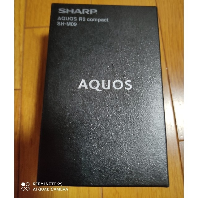 AQUOS R2 compact　SIMフリー　ブラック