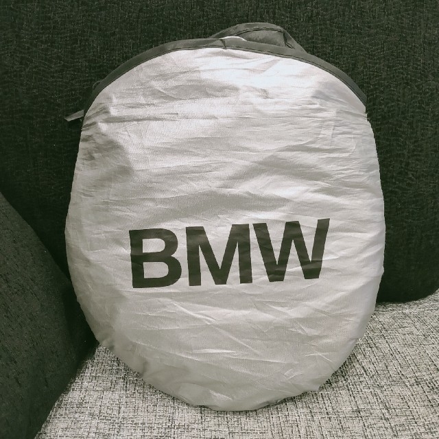 BMW(ビーエムダブリュー)のサンシェード BMW 自動車/バイクの自動車(車内アクセサリ)の商品写真