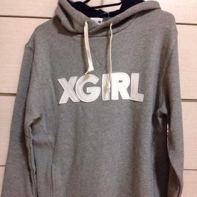 X-girl(エックスガール)の10/16迄れれ様お取置 レディースのトップス(パーカー)の商品写真