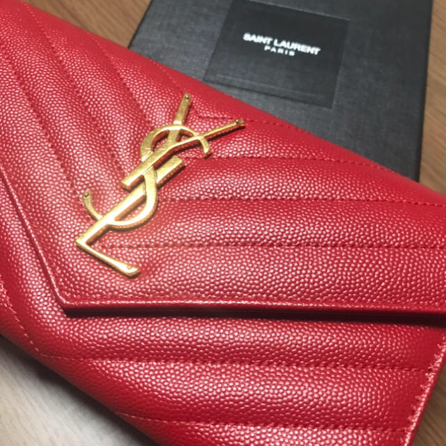 Yves Saint Laurent 長財布