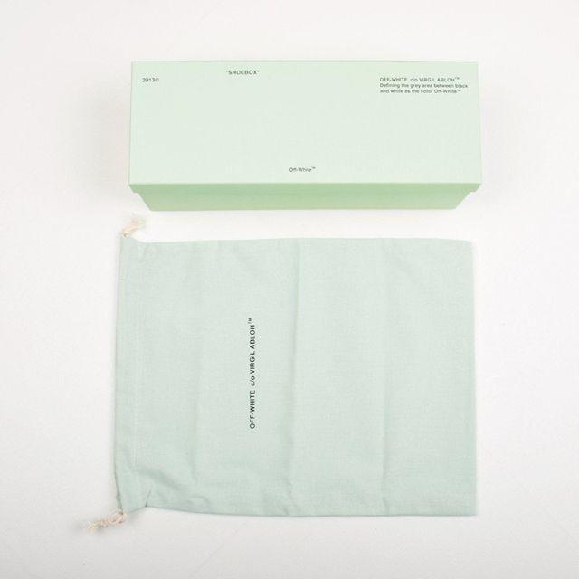 新品大特価 OFF-WHITE - OFF-WHITE オフホワイト INDUSTRIAL サンダル 41/26cmの通販 by セレクトショップ showcase芦屋|オフホワイトならラクマ 在庫