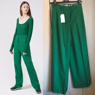 マックスマーラ(Max Mara)のSportmax マックスマーラ  パンツ　エメラルドグリーン(カジュアルパンツ)