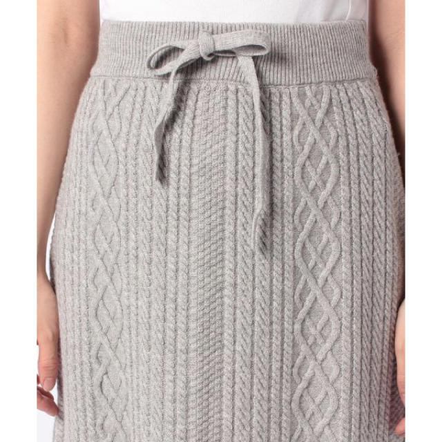 新品✨タグ付き♪定価10780円　ウール混のお洒落なかわいいスカート　大特価❣️ レディースのスカート(その他)の商品写真