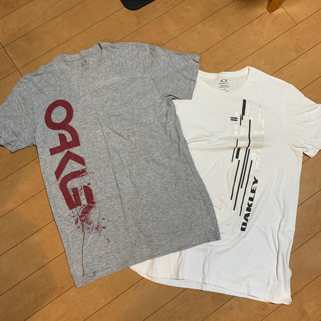 Oakley(オークリー)のオークリー Tシャツ メンズのトップス(Tシャツ/カットソー(半袖/袖なし))の商品写真