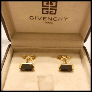 ジバンシィ(GIVENCHY)の【GIVENCHY】ジバンシィ　カフスボタン　カフリンクス(カフリンクス)