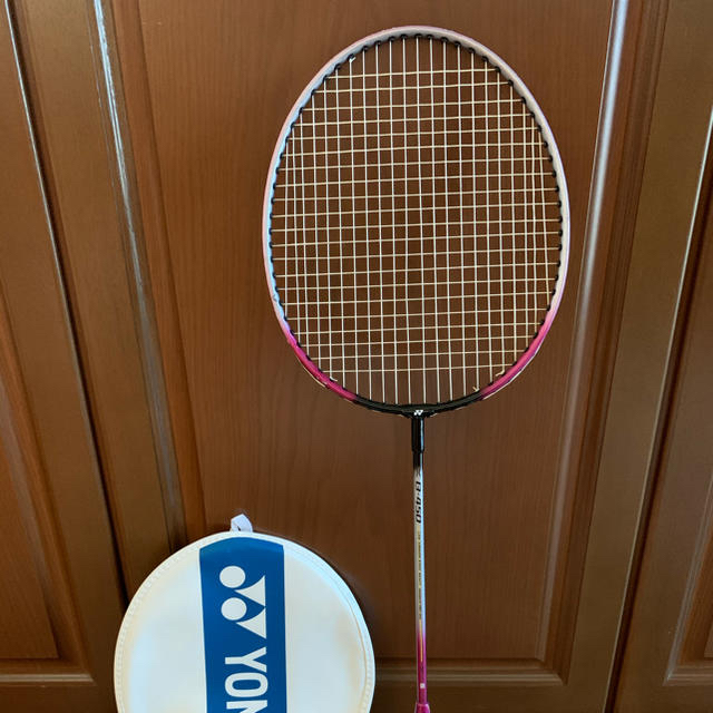 YONEX(ヨネックス)のバドミントンラケット　今月のみ出品 スポーツ/アウトドアのスポーツ/アウトドア その他(バドミントン)の商品写真