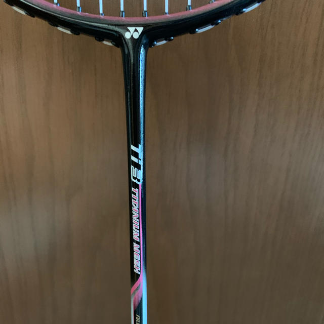 YONEX(ヨネックス)のなな様専用　ラケット　今月のみ出品 スポーツ/アウトドアのスポーツ/アウトドア その他(バドミントン)の商品写真