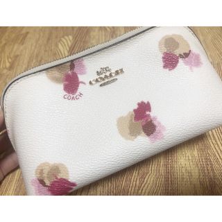 コーチ(COACH)のcoach メイクポーチ(ポーチ)