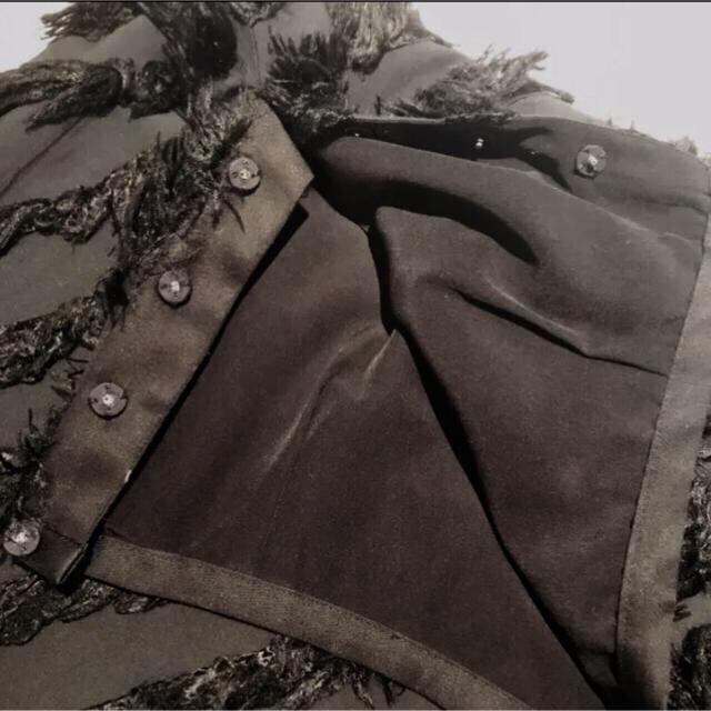 TOMORROWLAND(トゥモローランド)のTOMORROWLAND　フリンジスカート レディースのスカート(ひざ丈スカート)の商品写真