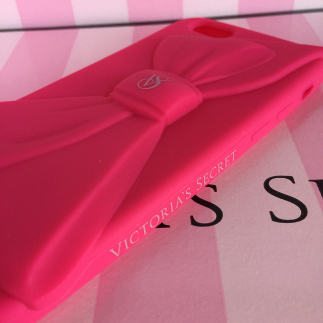 Victoria's Secret(ヴィクトリアズシークレット)の即発･国内発送🎀タイムセール中 スマホ/家電/カメラのスマホアクセサリー(iPhoneケース)の商品写真