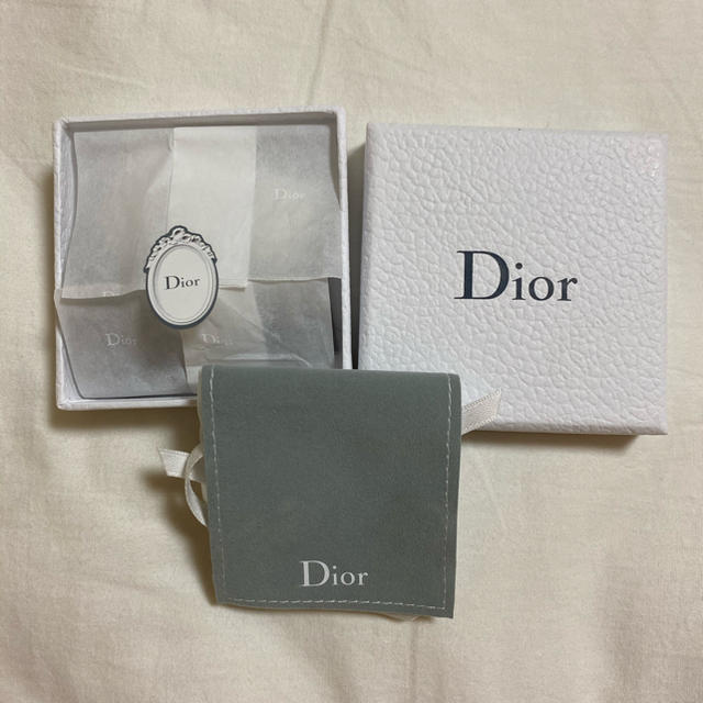 Dior(ディオール)の【nana様専用】ディオール　イヤーカフピアス レディースのアクセサリー(ピアス)の商品写真