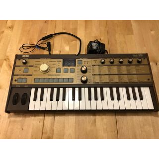 コルグ(KORG)のKORG microKORG GD コルグ マイクロコルグ 限定ゴールドカラー(キーボード/シンセサイザー)