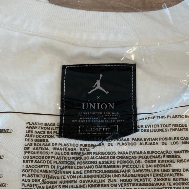 NIKE(ナイキ)のNIKE UNION JORDAN REVERSE DUNK TEE メンズのトップス(Tシャツ/カットソー(半袖/袖なし))の商品写真