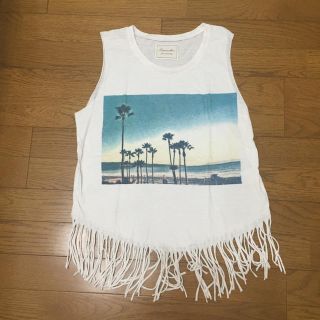 ラグナムーン(LagunaMoon)のラグナムーン♡ フリンジトップス(Tシャツ(半袖/袖なし))