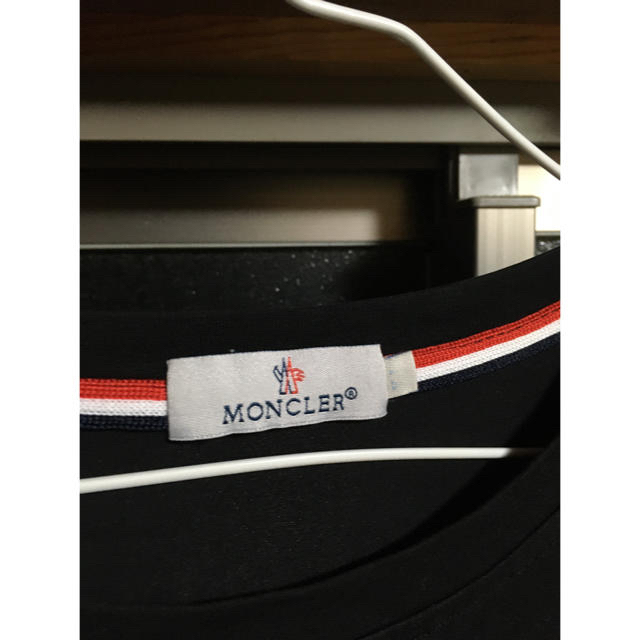 MONCLER(モンクレール)のモンクレール　ロングtシャツ メンズのトップス(Tシャツ/カットソー(七分/長袖))の商品写真