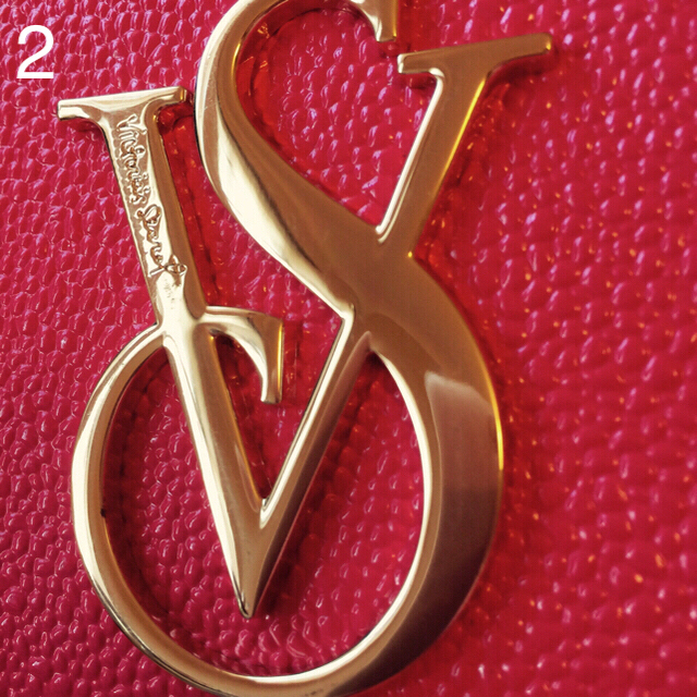 Victoria's Secret(ヴィクトリアズシークレット)の目玉商品❗+帰国セール対象品🎀 レディースのファッション小物(財布)の商品写真