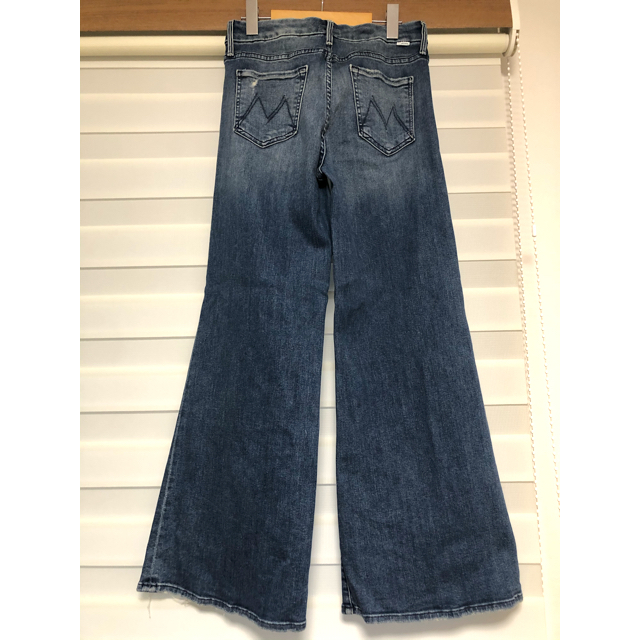 L'Appartement DEUXIEME CLASSE(アパルトモンドゥーズィエムクラス)のMOTHER ROLLER CROP ANKLE DENIM レディースのパンツ(デニム/ジーンズ)の商品写真