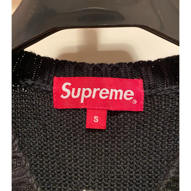 Supreme(シュプリーム)のたつや様専用　Supreme Back Logo Sweater 20ss メンズのトップス(ニット/セーター)の商品写真