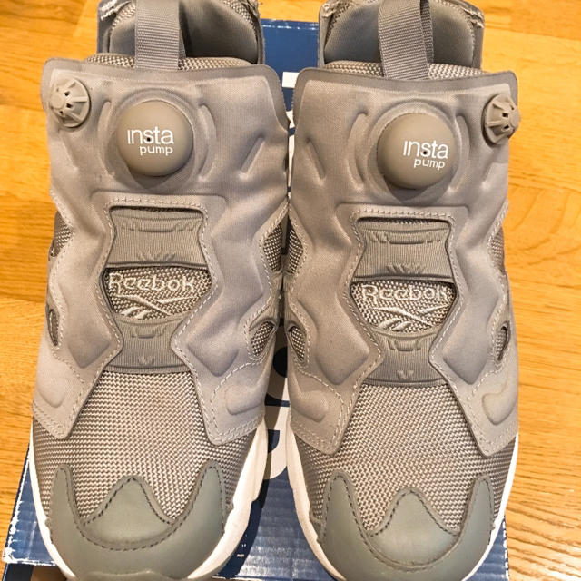 値下げ！Reebokポンプフューリー