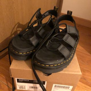 ドクターマーチン(Dr.Martens)のマーチンサンダルUK4(サンダル)