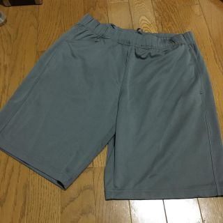 ユニクロ(UNIQLO)のユニクロ　メンズ　スポーツ半パンツ　M(ウェア)