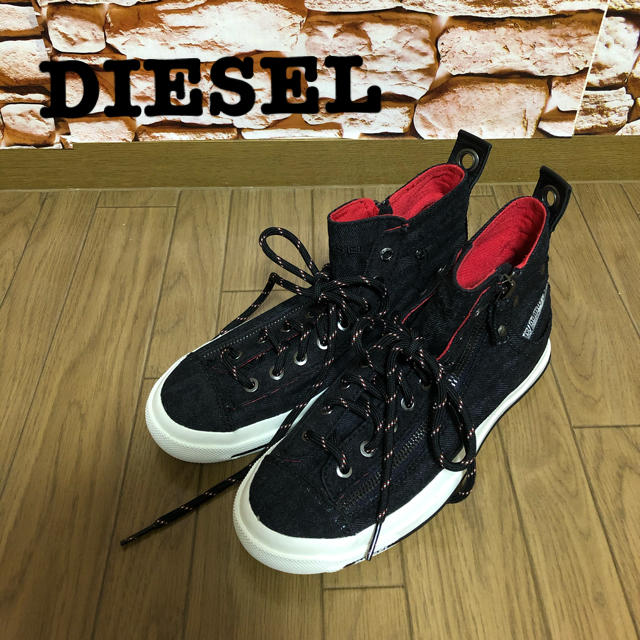 DIESEL(ディーゼル)のレム♪様専用 DIESEL ハイカットスニーカー スニーカー ブーツ レディースの靴/シューズ(スニーカー)の商品写真