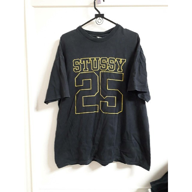 STUSSY　Tシャツ