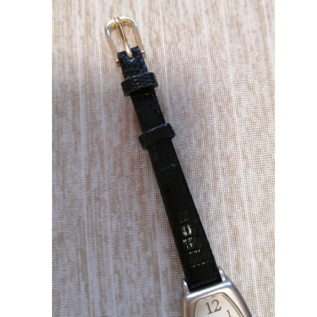 KOOKAI　細ベルト腕時計 レディースのファッション小物(腕時計)の商品写真
