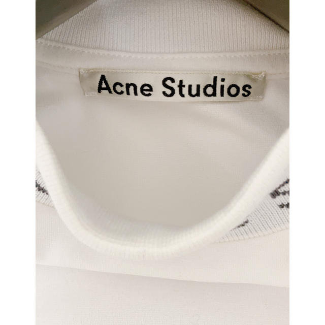 ACNE(アクネ)のAcne Studios 長袖カットソー レディースのトップス(カットソー(長袖/七分))の商品写真