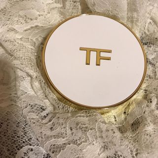 トムフォード(TOM FORD)のトムフォードグロークッションファンデーション バフ(ファンデーション)