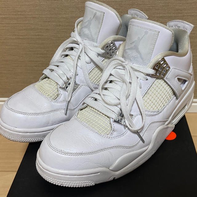 NIKE(ナイキ)のNIKE Air Jordan4 Retro Pure Money 28.5cm メンズの靴/シューズ(スニーカー)の商品写真