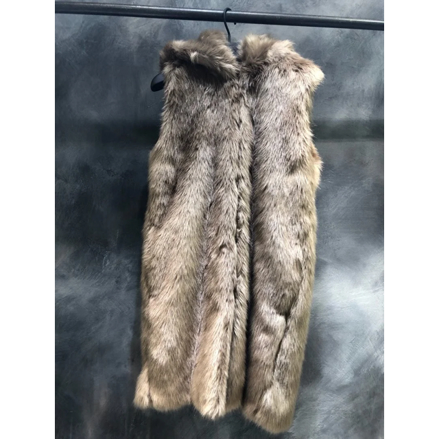 Theory 18aw ファーベスト 定価5.4万円
