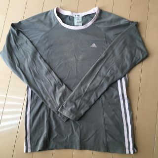 アディダス(adidas)のアディダス　レディース長袖Tシャツ　adidas(Tシャツ(長袖/七分))