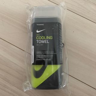 ナイキ(NIKE)のNIKE coolingtowel(トレーニング用品)