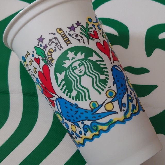 Starbucks Coffee(スターバックスコーヒー)の♡1点♡スターバックス リユーザブルカップ 第1弾 ホエールシャーク 473ml インテリア/住まい/日用品のキッチン/食器(グラス/カップ)の商品写真
