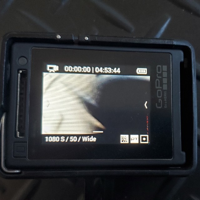 GoPro(ゴープロ)のGoPro HERO4 ゴープロ　シルバーエディション スマホ/家電/カメラのカメラ(コンパクトデジタルカメラ)の商品写真