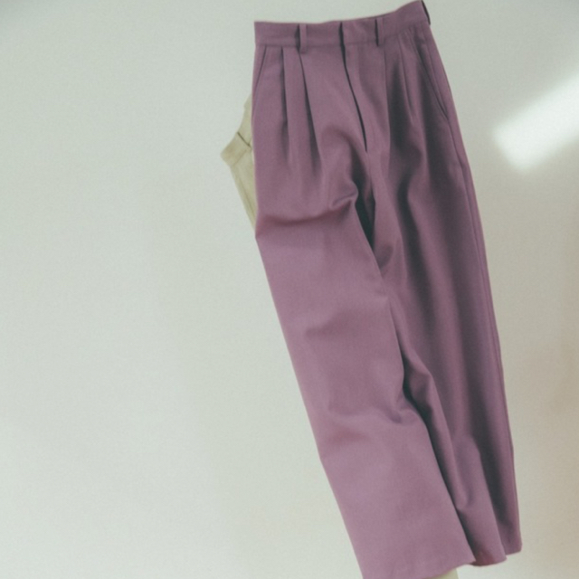 レディース最終　CLANE BASIC TUCK PANTS PURPLE 定価以下