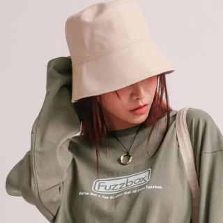 スタイルナンダ(STYLENANDA)の美品 黒 レザーバケットハット(ハット)