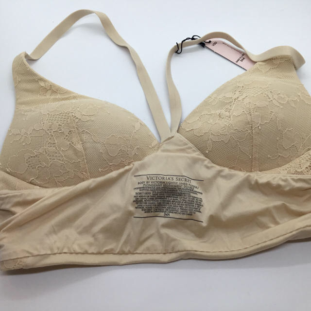 Victoria's Secret(ヴィクトリアズシークレット)の新品　VICTORIA’S SECRET 34A ワイヤー無し　ソフトブラ レディースの下着/アンダーウェア(ブラ)の商品写真