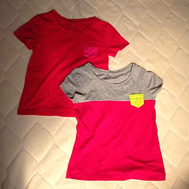 GAP Kids(ギャップキッズ)のGAP Tシャツ キッズ/ベビー/マタニティのキッズ服女の子用(90cm~)(Tシャツ/カットソー)の商品写真