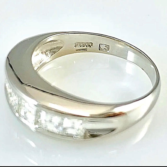 SEIKO(セイコー)の＜SEIKO＞ Pt900 角ダイヤ 一文字リング D1.05 レディースのアクセサリー(リング(指輪))の商品写真