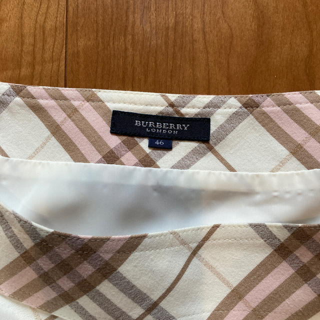 BURBERRY(バーバリー)のバーバリー　スカート　46 レディースのスカート(ひざ丈スカート)の商品写真