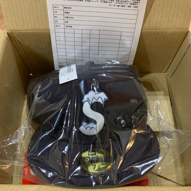 Supreme S Logo New Era NAVY 7-5/8 シュプリームのサムネイル