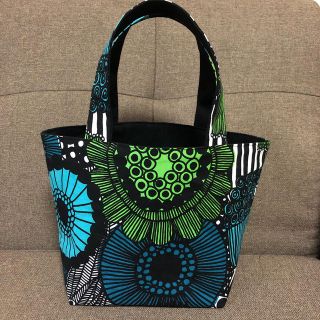 マリメッコ(marimekko)の【marimekko】ハンドメイド バッグ❁①(バッグ)