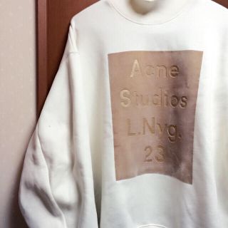 アクネ(ACNE)のAcne スウェット(トレーナー/スウェット)