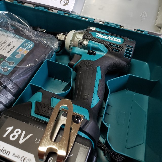 マキタ インパクトレンチ TW300DRGX【新品・未使用・送料無料】 マキタ インパクトレンチ TW300DRGX【新品・未使用・送料無料】
